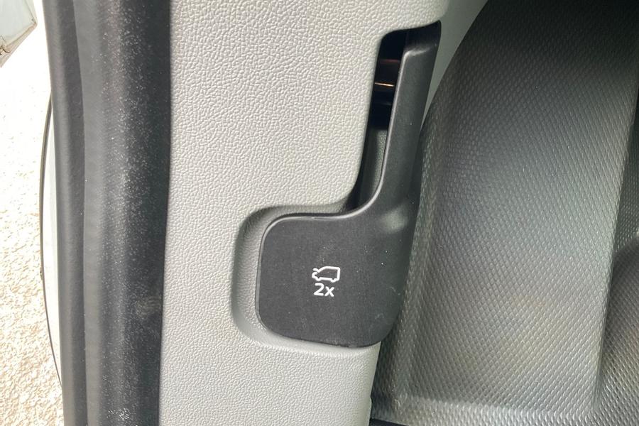 Ford E-Transit Custom Photo autoimg-ed1179b5d15c026d05387add8b8c928a86a4559e.jpg
