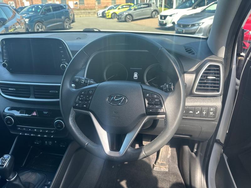 Used Hyundai TUCSON NX21YVF 32