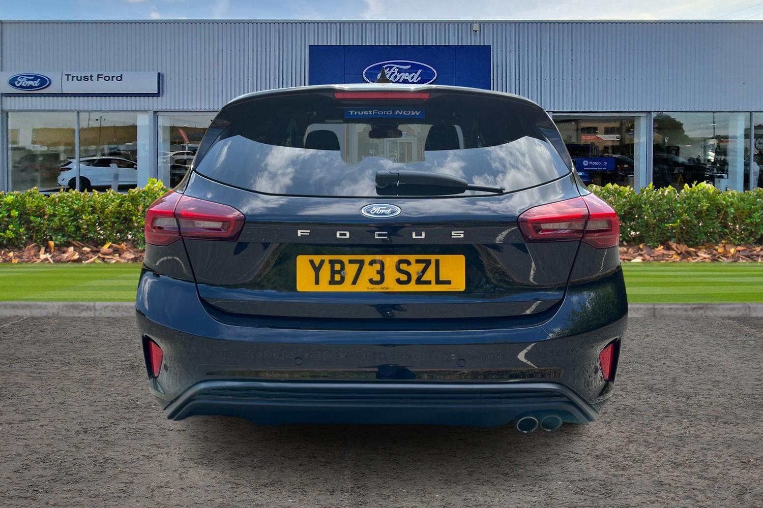 Ford FOCUS Photo 6