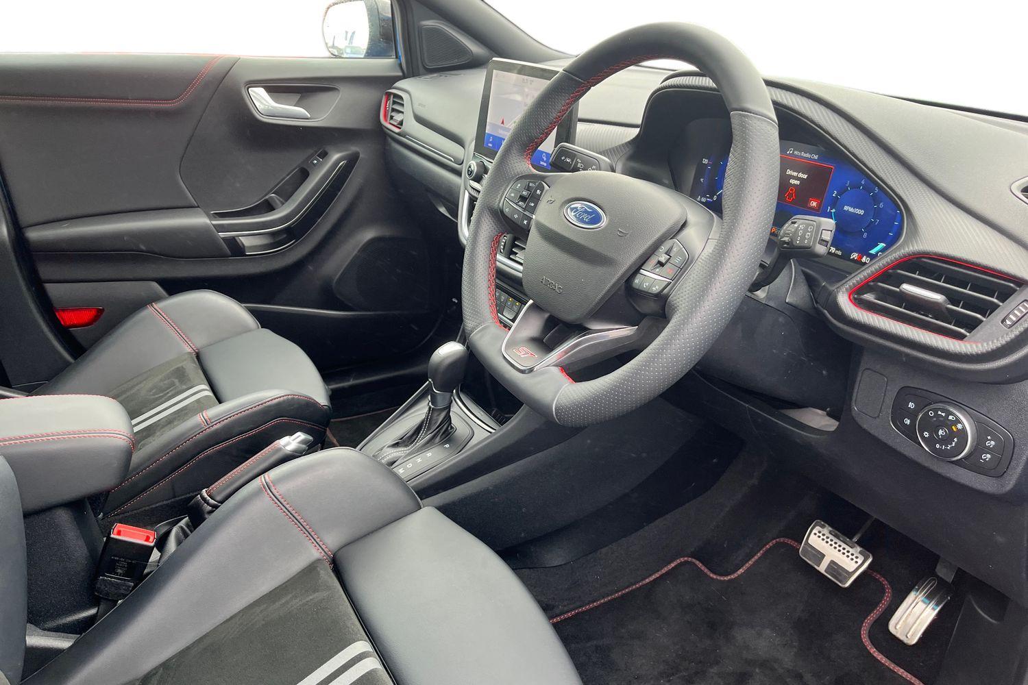 Ford PUMA Photo 8