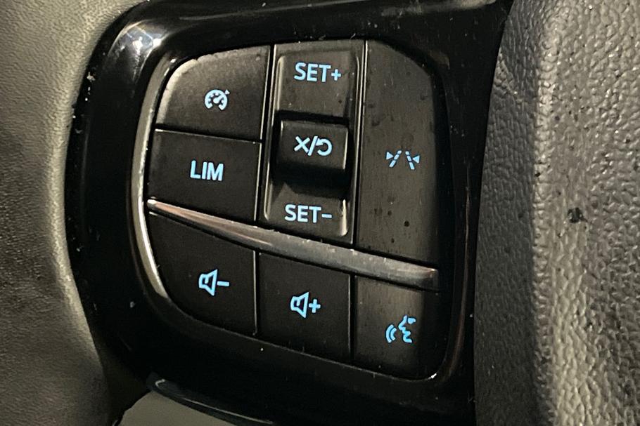 Used FORD TRANSIT CUSTOM WN75AVY 33