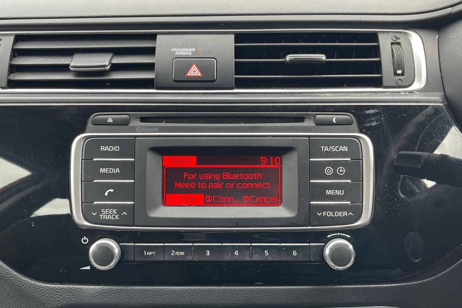 Kia RIO Photo 29