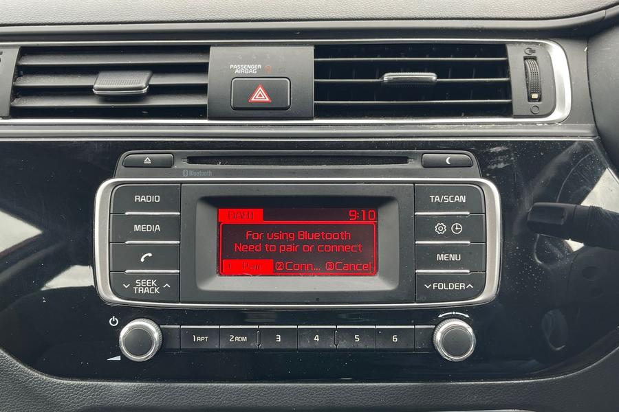 Kia RIO Photo autoimg-ed1b835157764bfebed3e5fc6f886500c8beb0ff.jpg