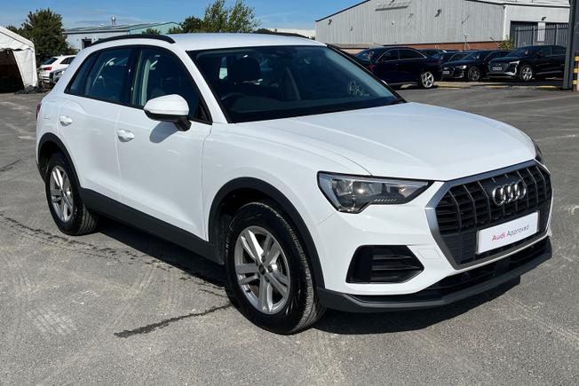 Audi Q3 Photo 21