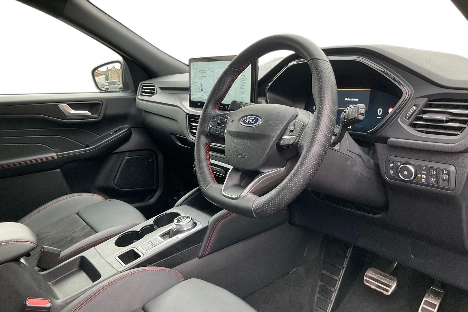 Ford KUGA Photo 8
