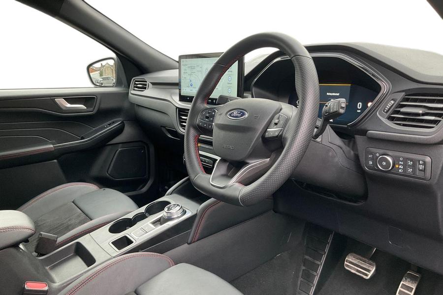 Ford KUGA Photo autoimg-ed223dd8db55bcec07be558b085059ba1d3d5224.jpg