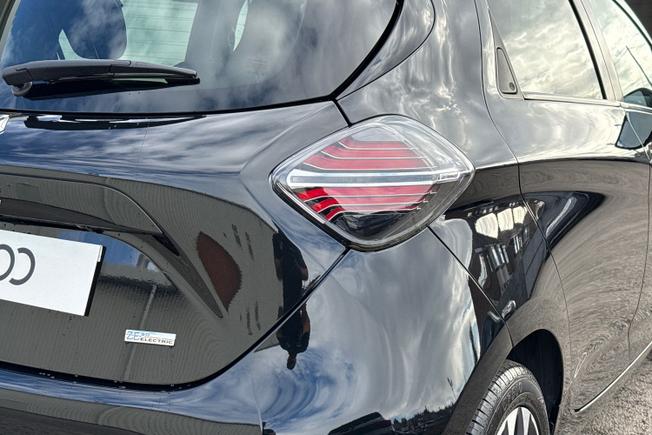 RENAULT Zoe Photo 18