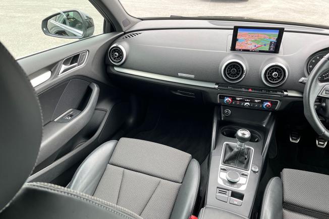 AUDI A3 Photo 46