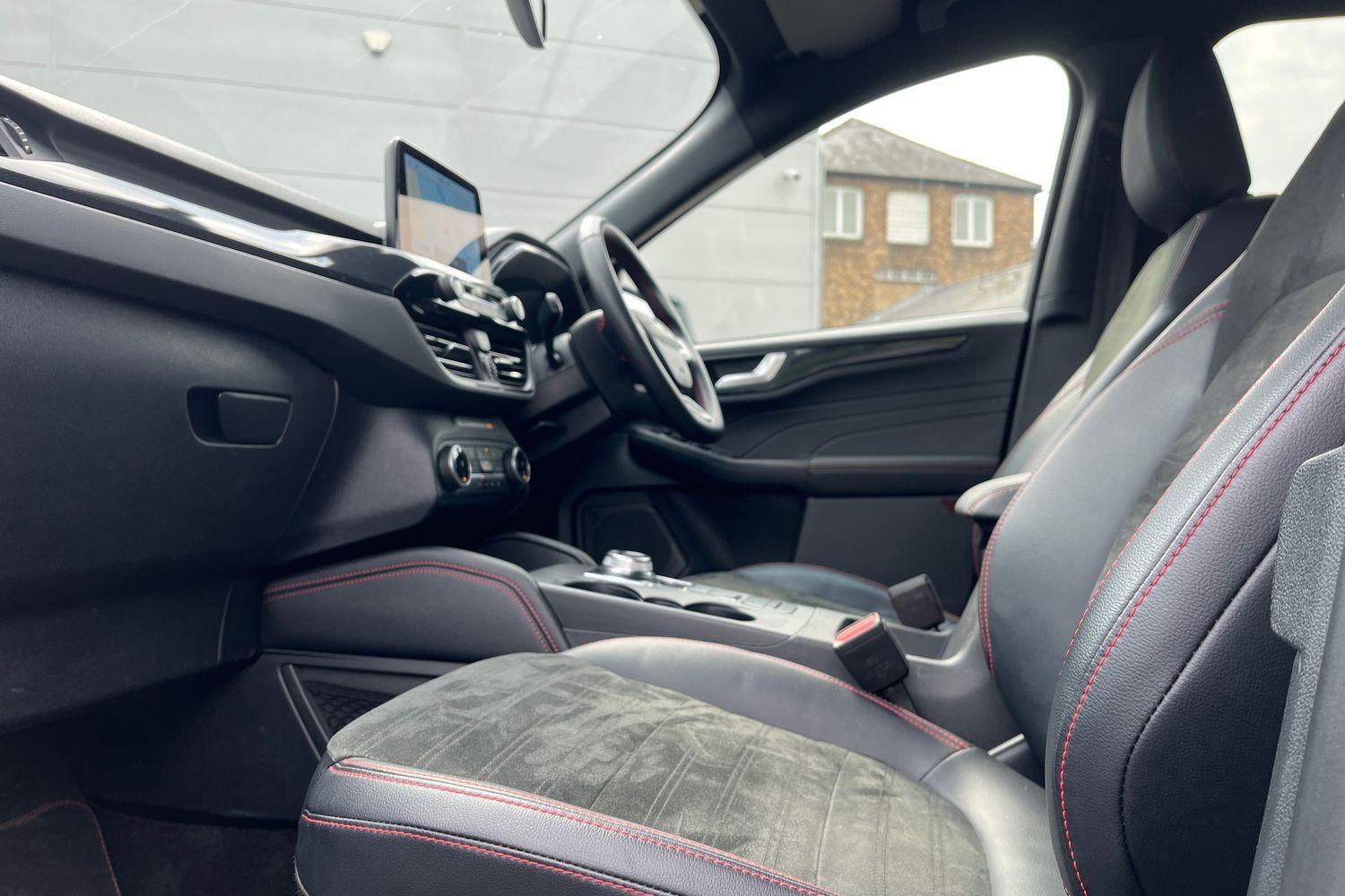 Ford KUGA Photo 17