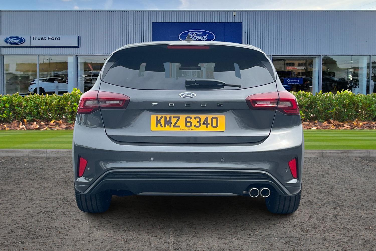 Ford FOCUS Photo 6