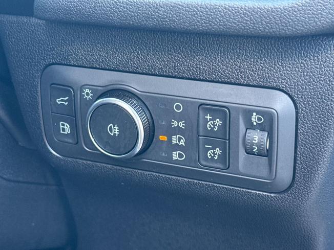 FORD Kuga Photo 51