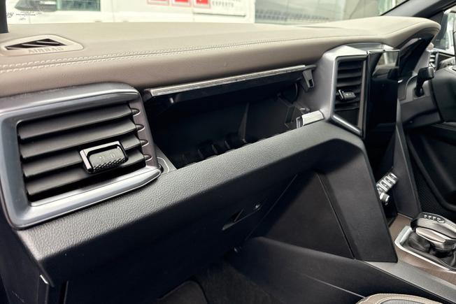 Volkswagen Amarok Photo 35