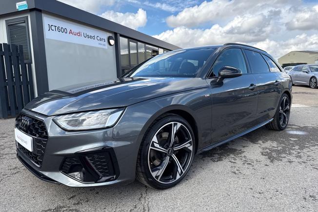 Audi A4 Avant Photo 25
