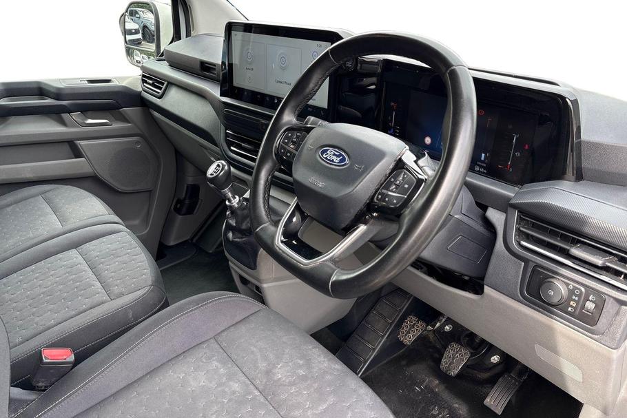 Used Ford TRANSIT CUSTOM LA24MTK 14
