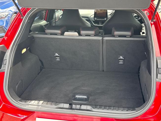 FORD Puma Photo 12
