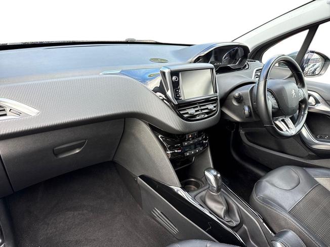 PEUGEOT 2008 Photo 2