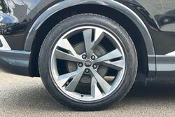 AUDI Q4 E-Tron Photo 5