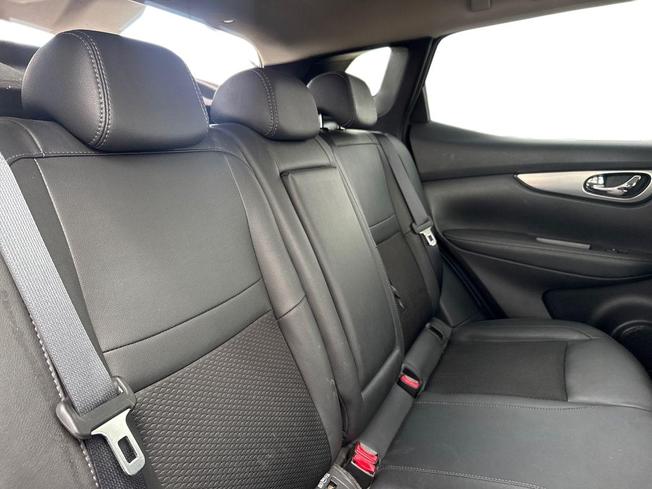 NISSAN Qashqai Photo 9