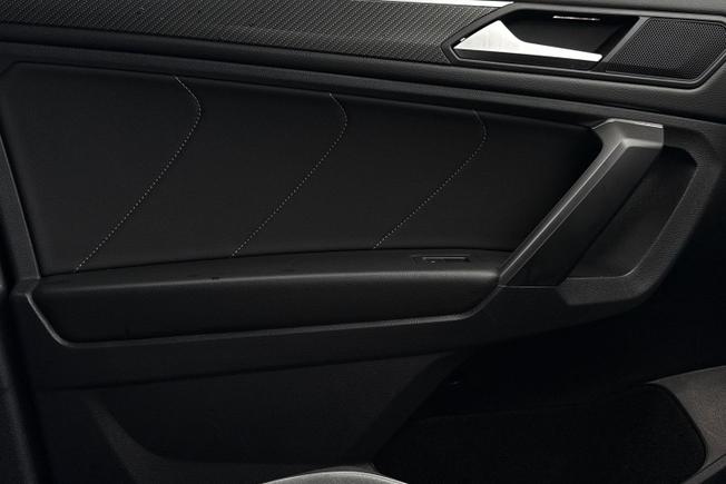 VOLKSWAGEN Tiguan Allspace Photo 45