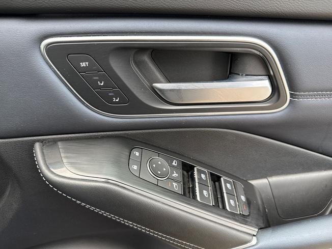 NISSAN Qashqai Photo 31