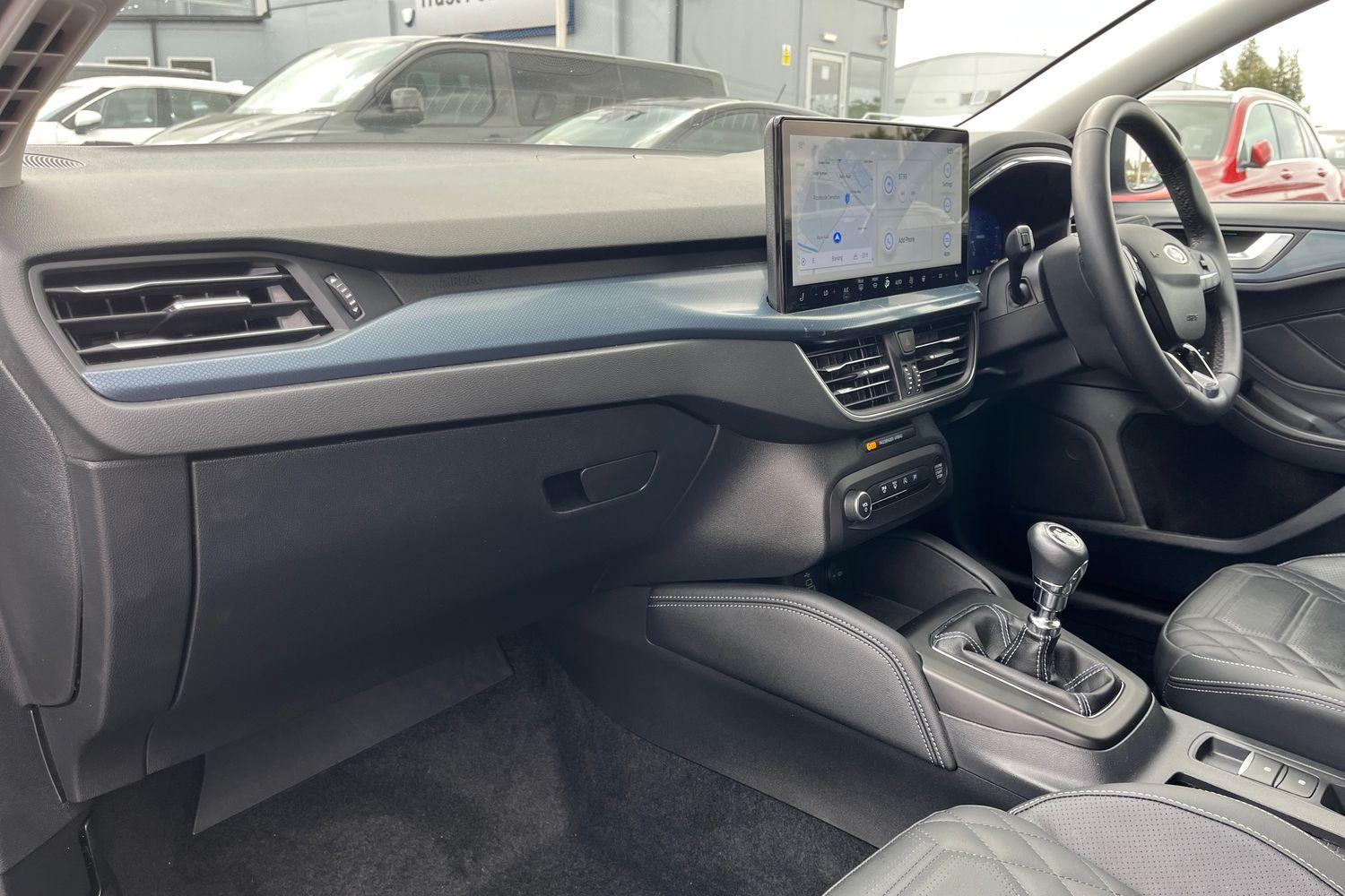 Ford FOCUS Photo 17