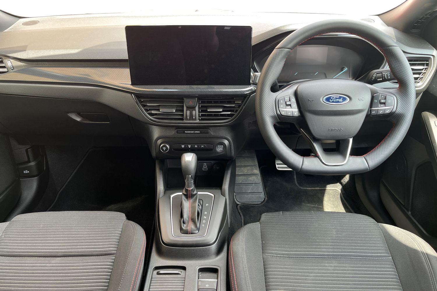 Ford FOCUS Photo 9