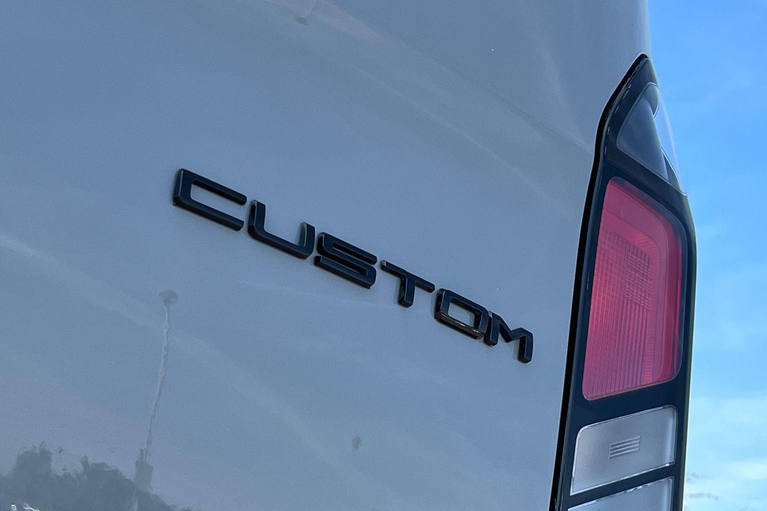 Ford TRANSIT CUSTOM Photo 19