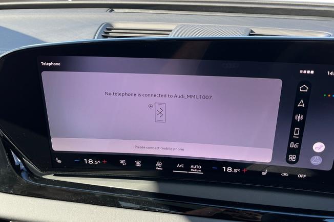 Audi  A6 Avant Photo 32