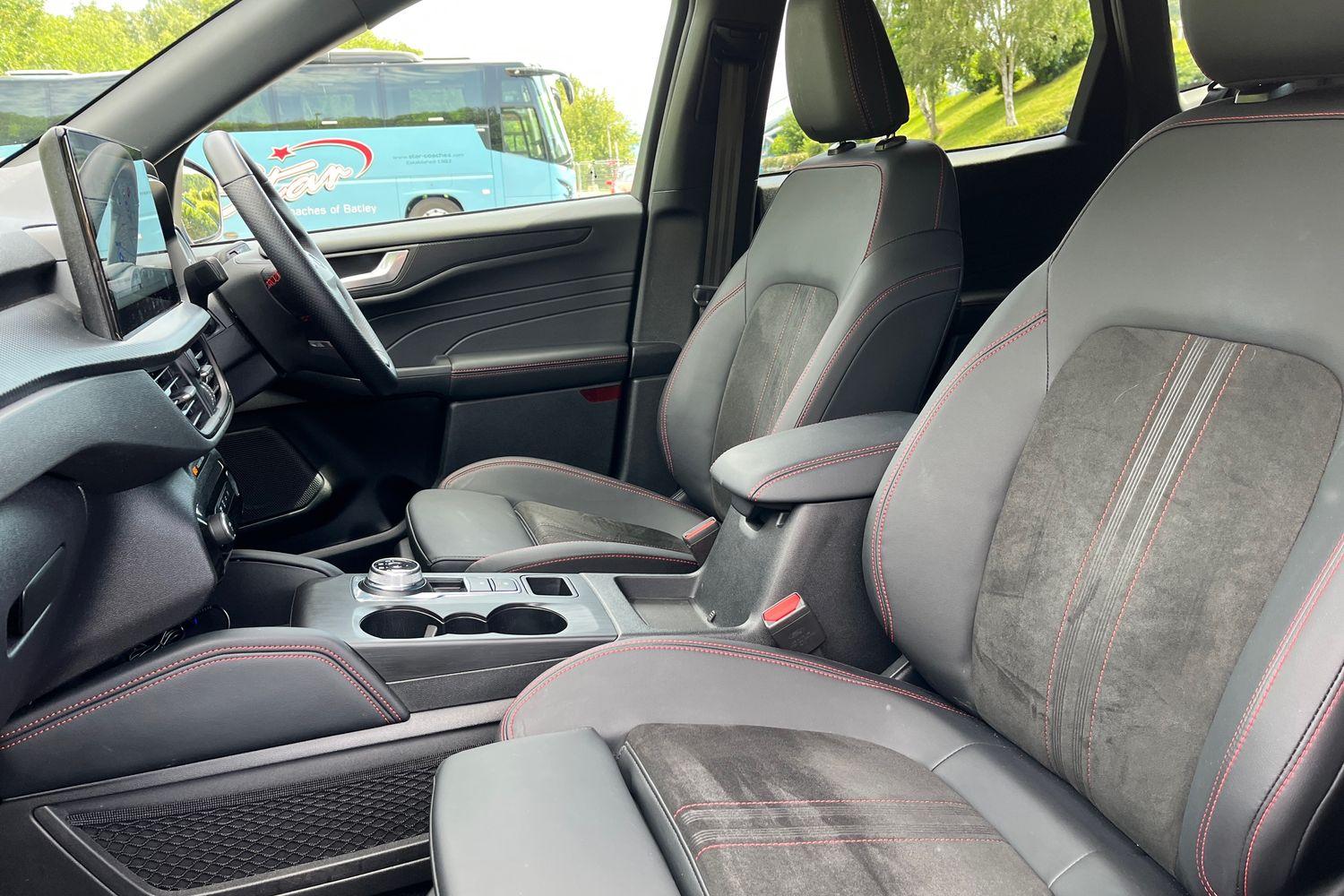 Ford Kuga Photo 18