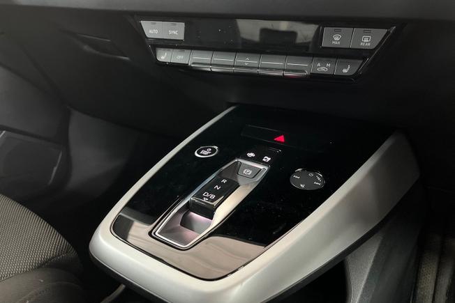 Audi Q4 E-Tron Photo 23