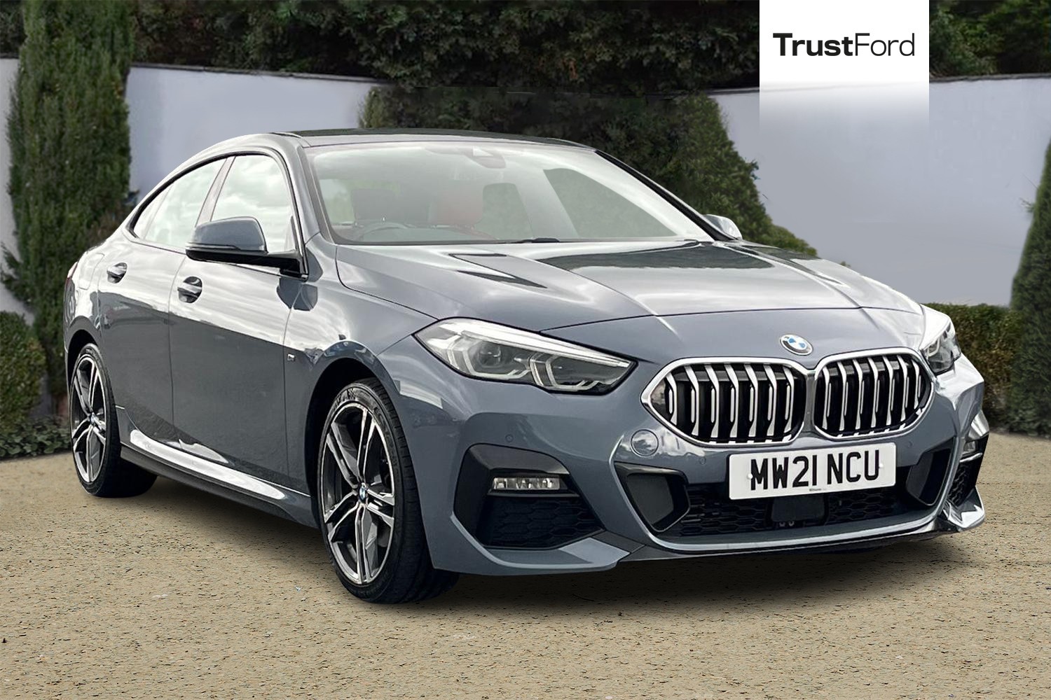 BMW 2 SERIES Photo 0