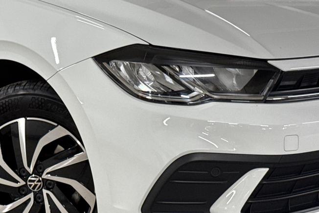 VOLKSWAGEN Polo Photo 19