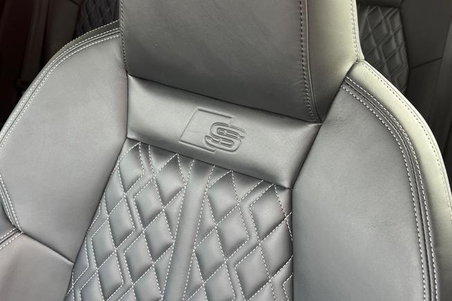 AUDI S3 Photo 47