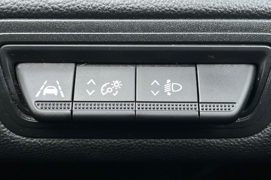 Renault Captur Photo autoimg-ed5e141236effd7d6795056afc9a3f2d65855c43.jpg