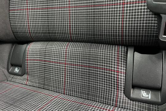 Volkswagen Golf Photo autoimg-ed5e51e95ec57081d5ec862e4f170031019bb1ca.jpg