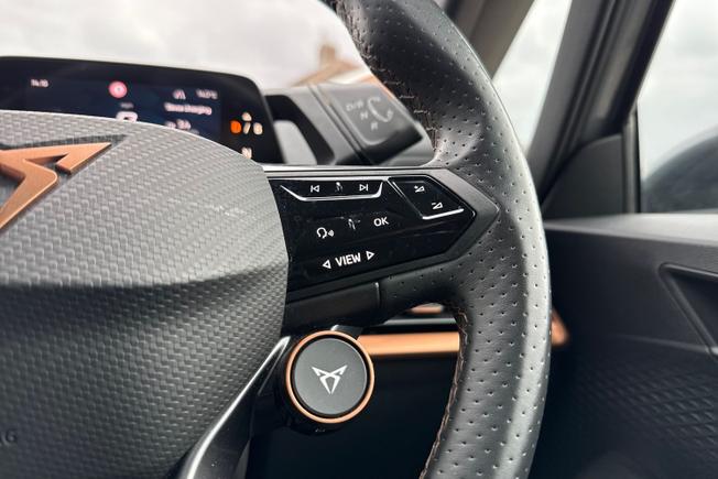 CUPRA Born Photo 18