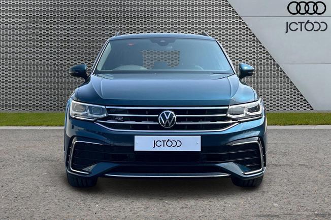 VOLKSWAGEN Tiguan Photo 8