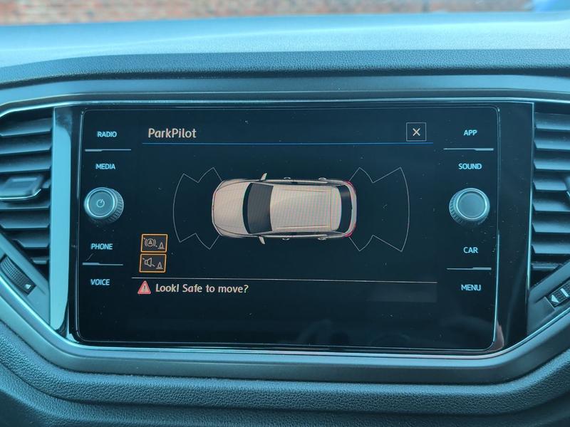 Used Volkswagen T-Roc NU69UJR 19