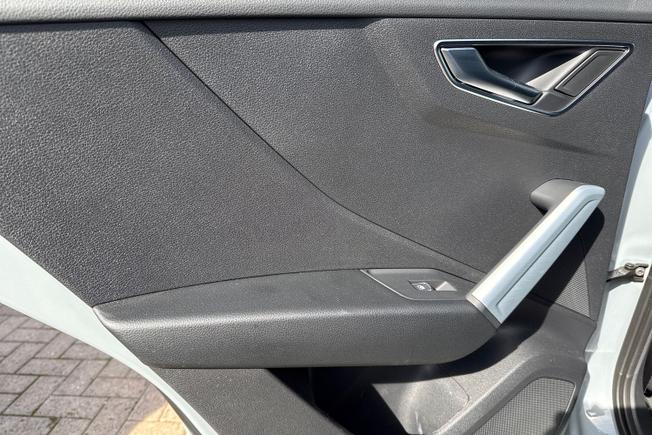 AUDI Q2 Photo 36