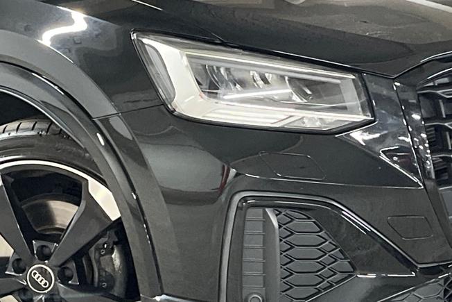 AUDI Q2 Photo 19
