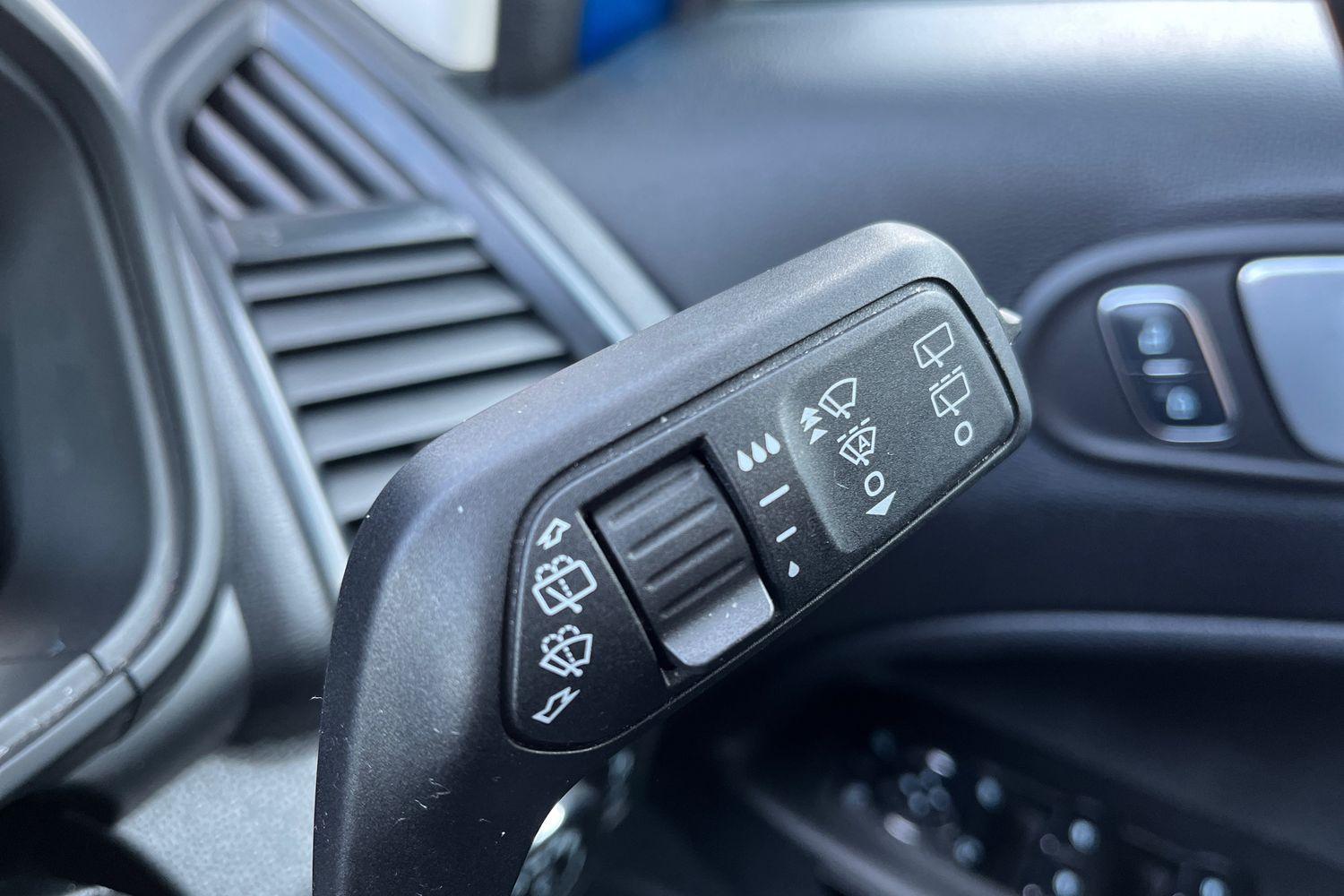 Ford ECOSPORT Photo 14