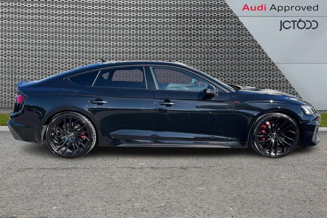 AUDI RS5 Photo 4