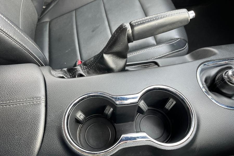 Ford MUSTANG Photo autoimg-ed722190e395802df8d45b8ee2aa660f97f88de5.jpg