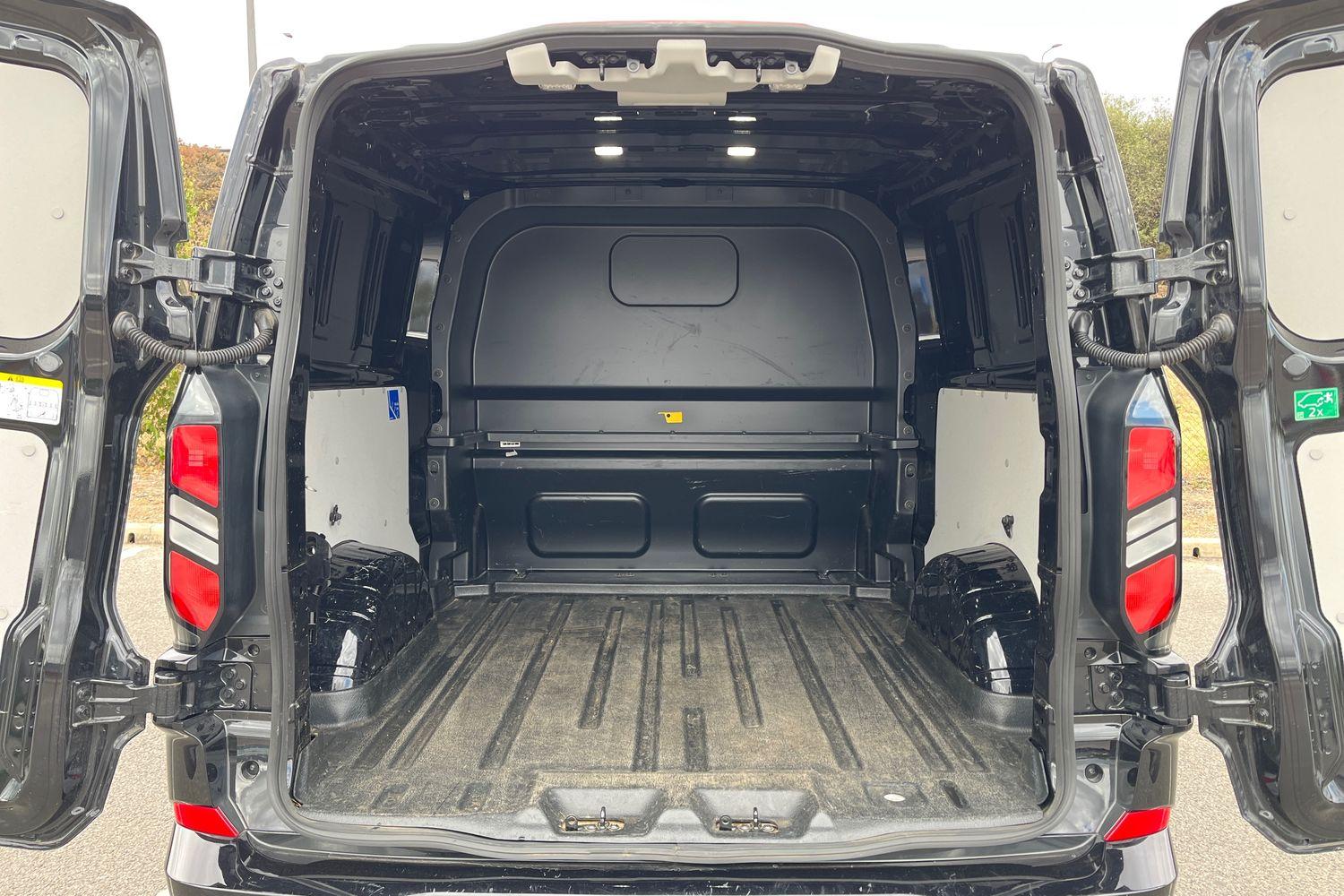 Ford TRANSIT CUSTOM Photo 5