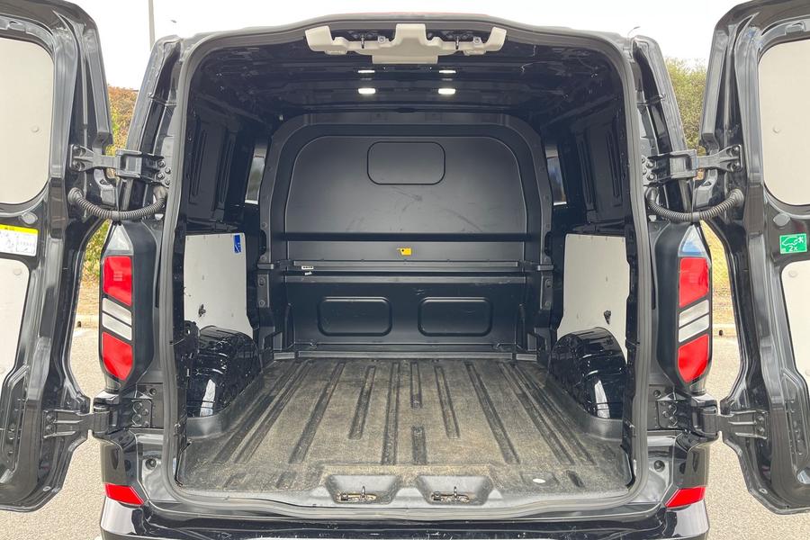 Ford TRANSIT CUSTOM Photo autoimg-ed74ac1d571c922bf0c370382862956f76663c99.jpg