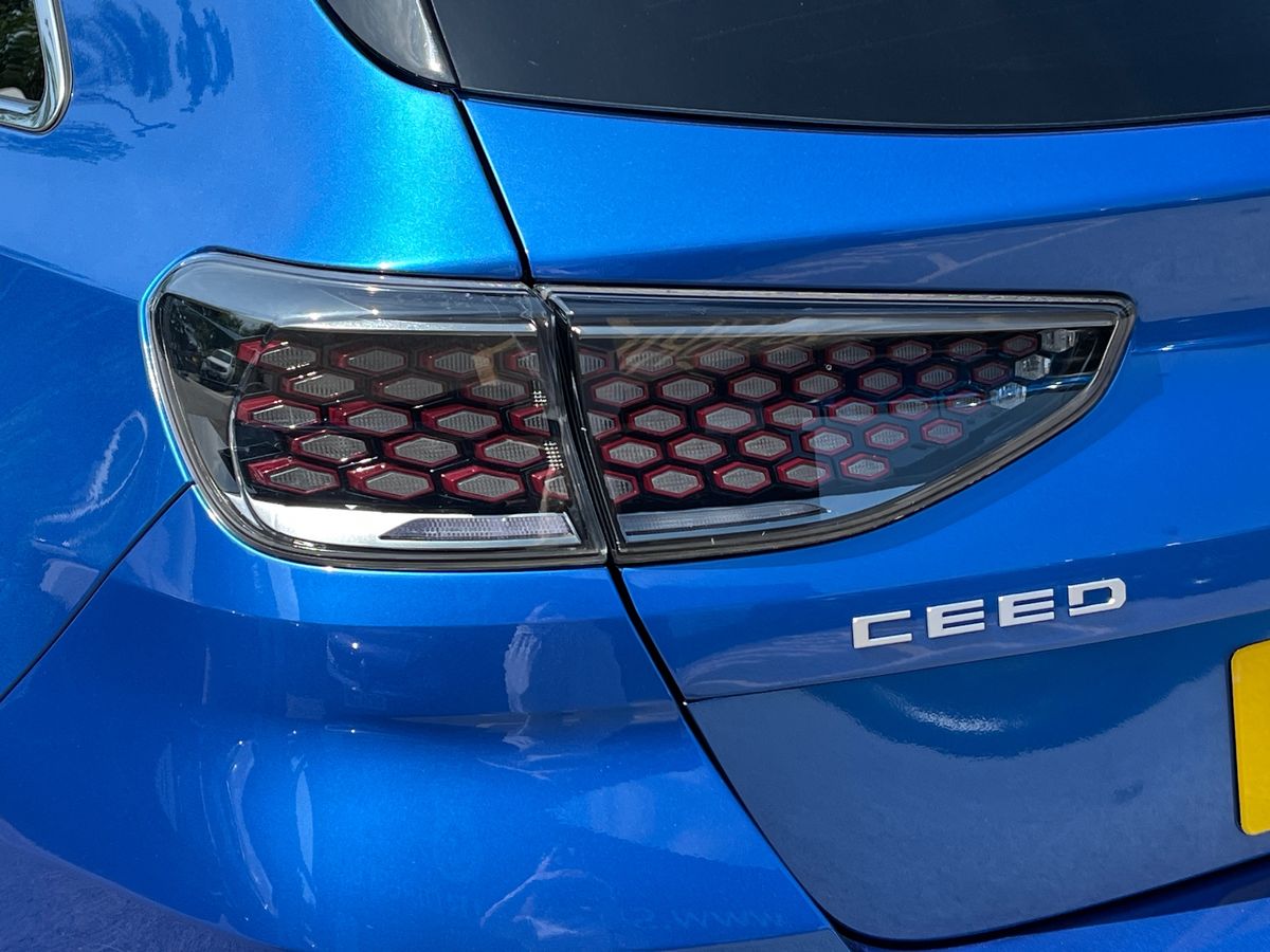 Kia Ceed Photo 18