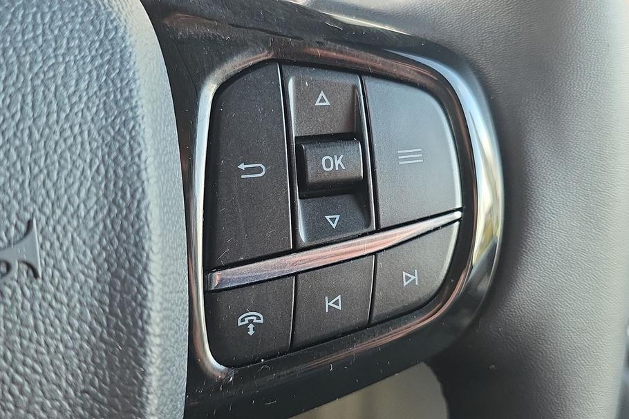 Used FORD TRANSIT CUSTOM WV75ZDX 30