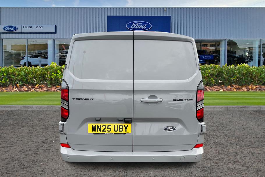 Used Ford TRANSIT CUSTOM 12