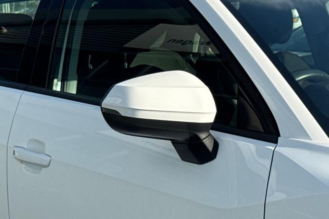 AUDI Q2 Photo 20