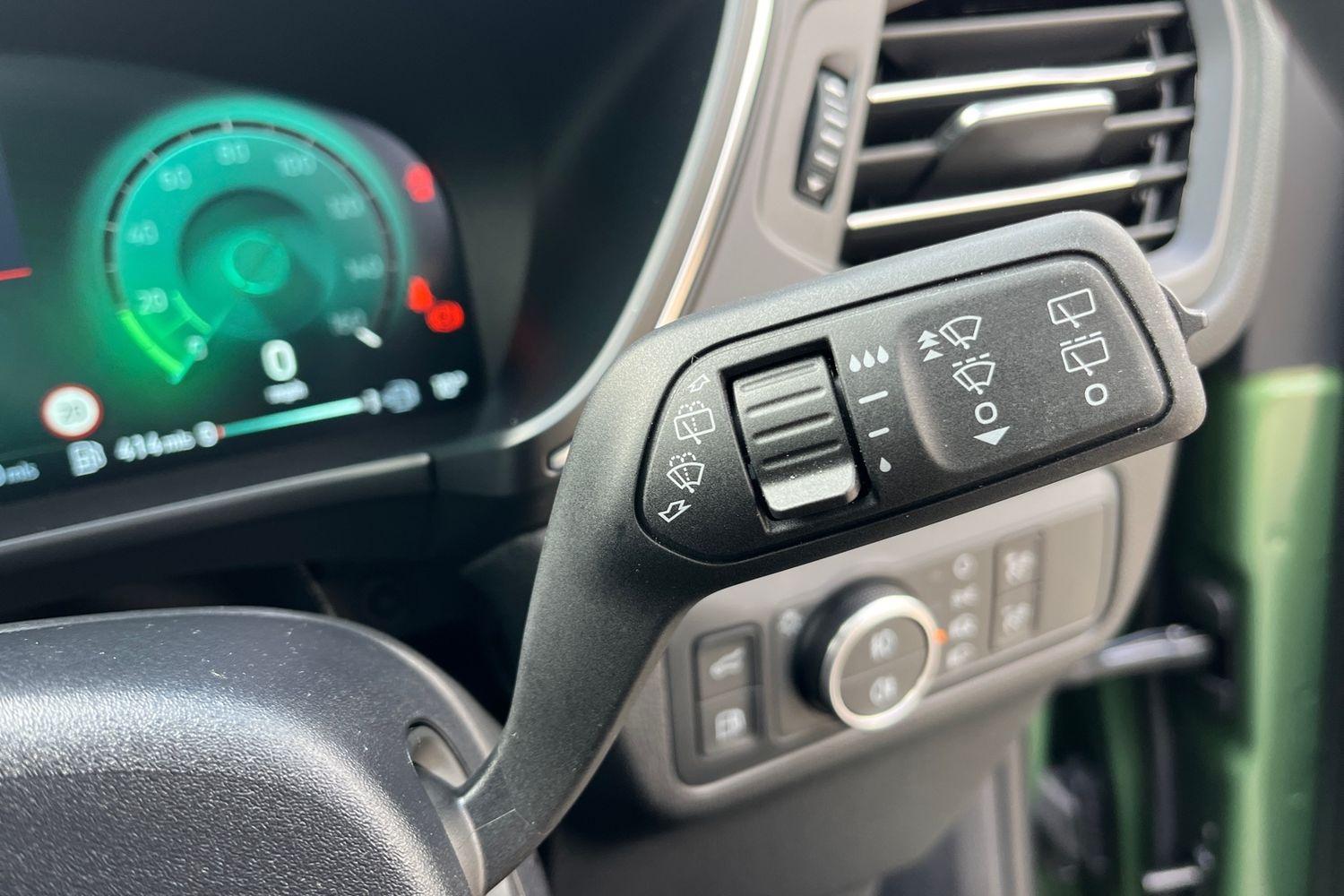 Ford Kuga Photo 14